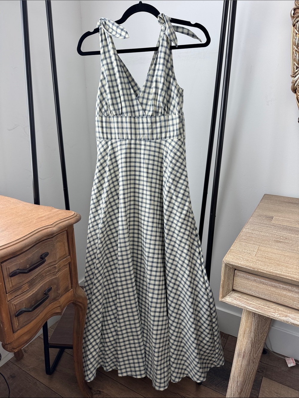 Lulu's Cream and Navy Gingham Tie-Shoulder midi Dress